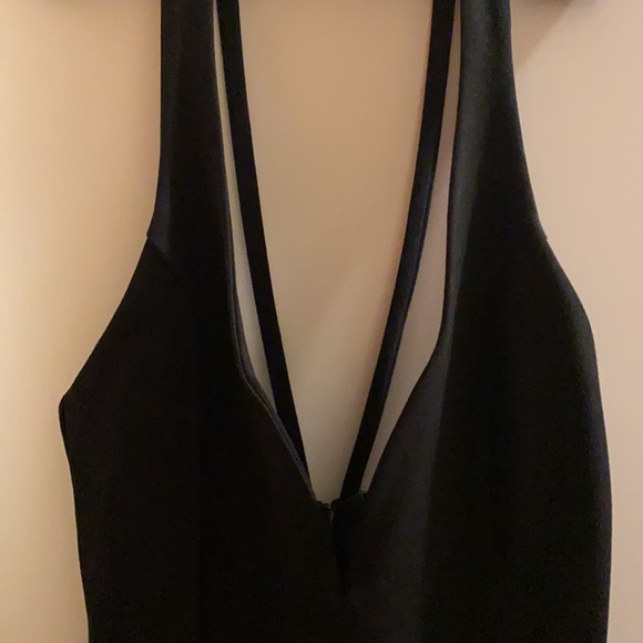 LULU’S black bodycon dress, size small, never worn - Picture 5 of 7